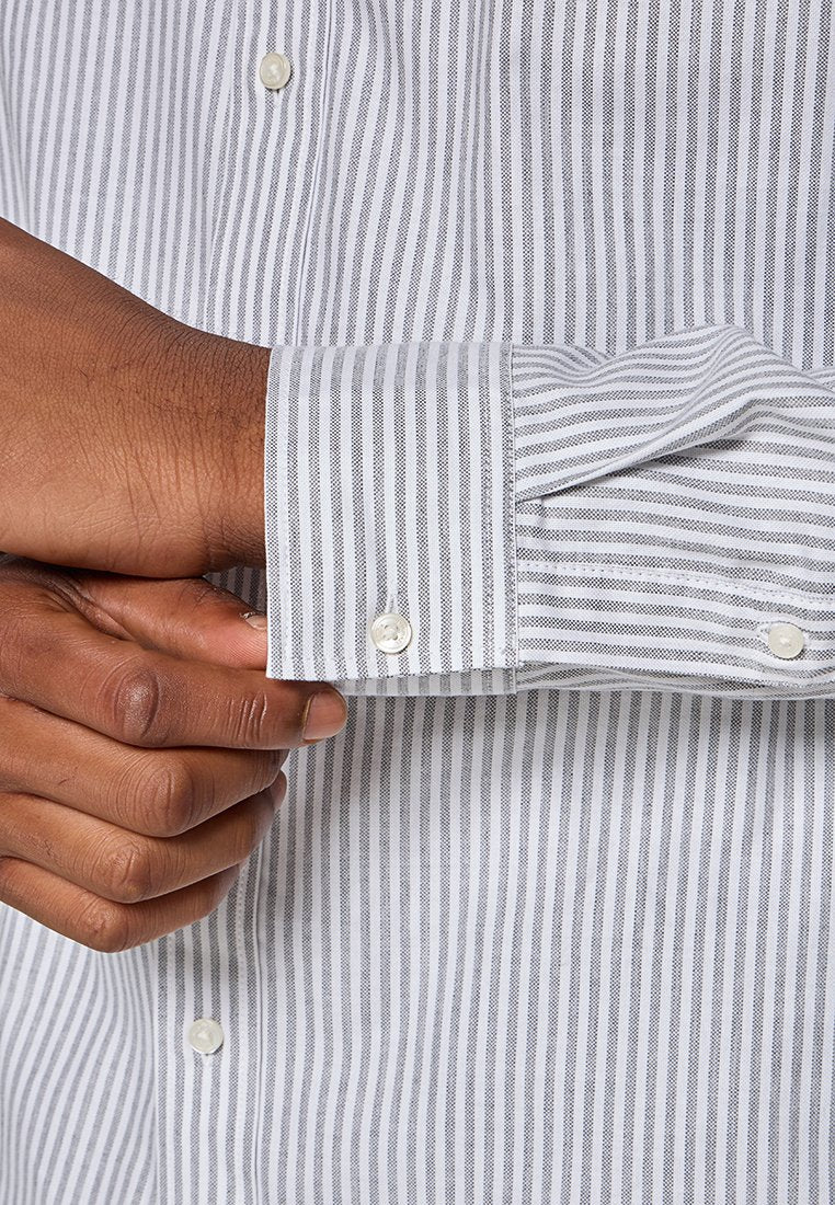 Michael Kors CLASSIC FIT