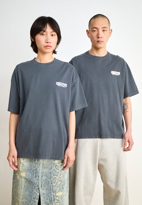 Vertere Berlin STUDIO LOGO UNISEX