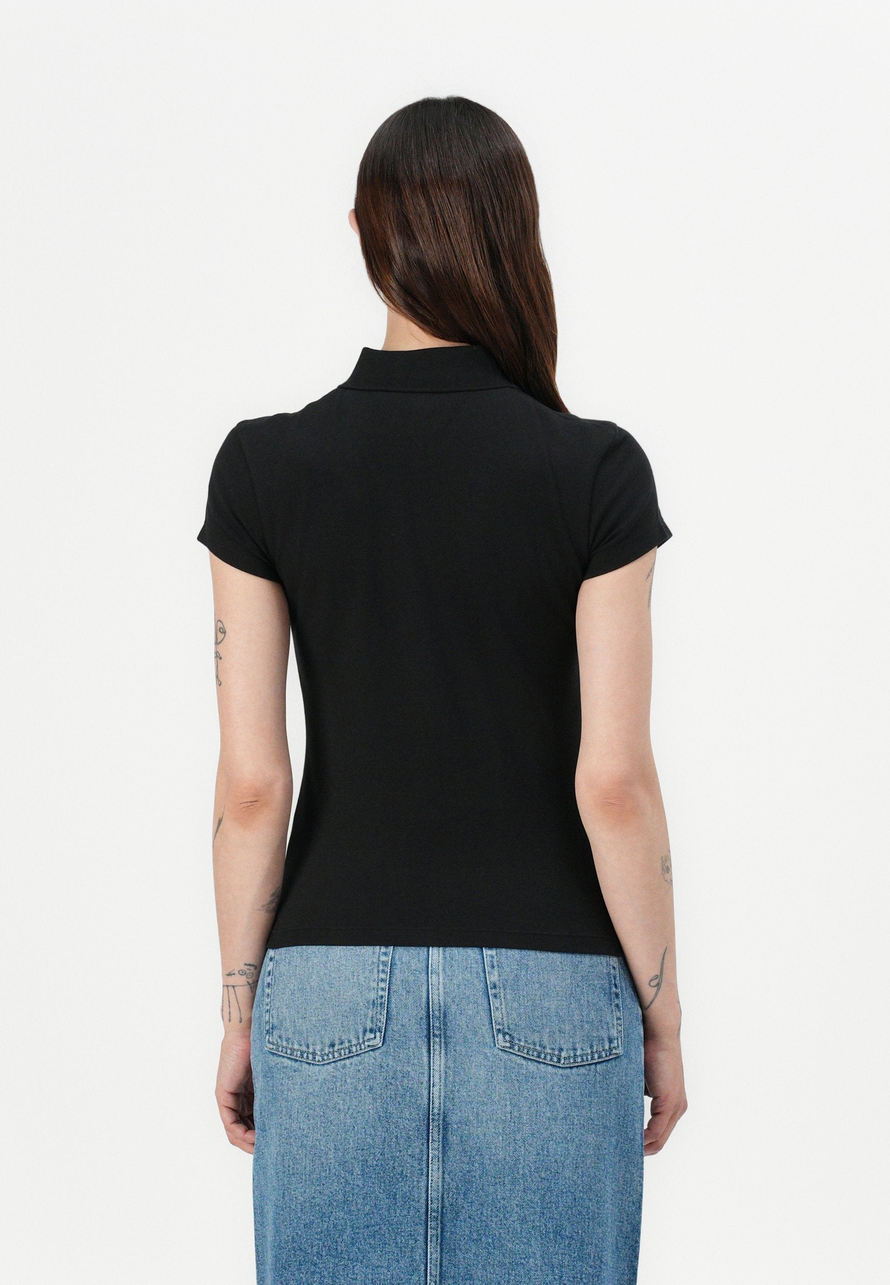 GOLD BUTTON SLIM POLO Media 4