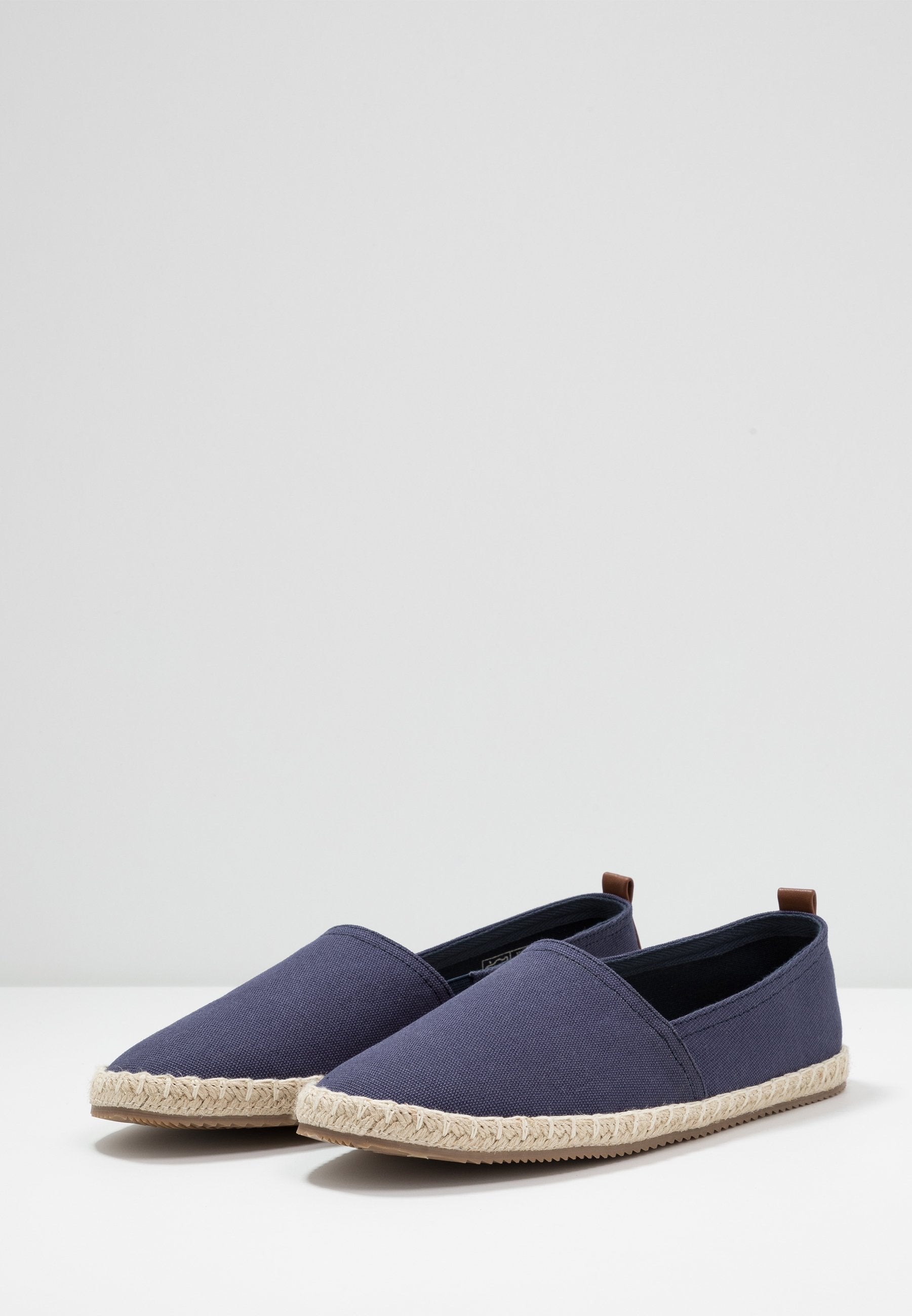Pier One UNISEX