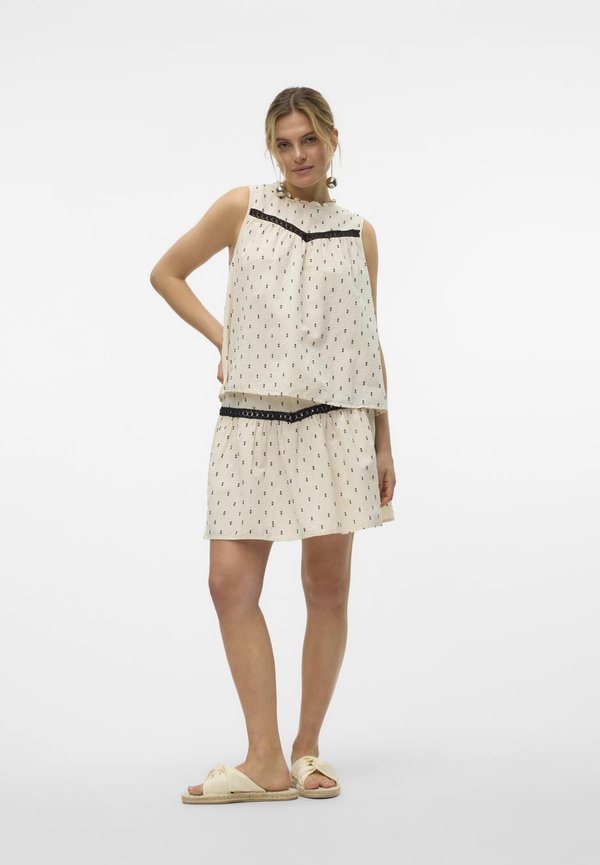 Vero Moda VMLULU SHORT SKIRT