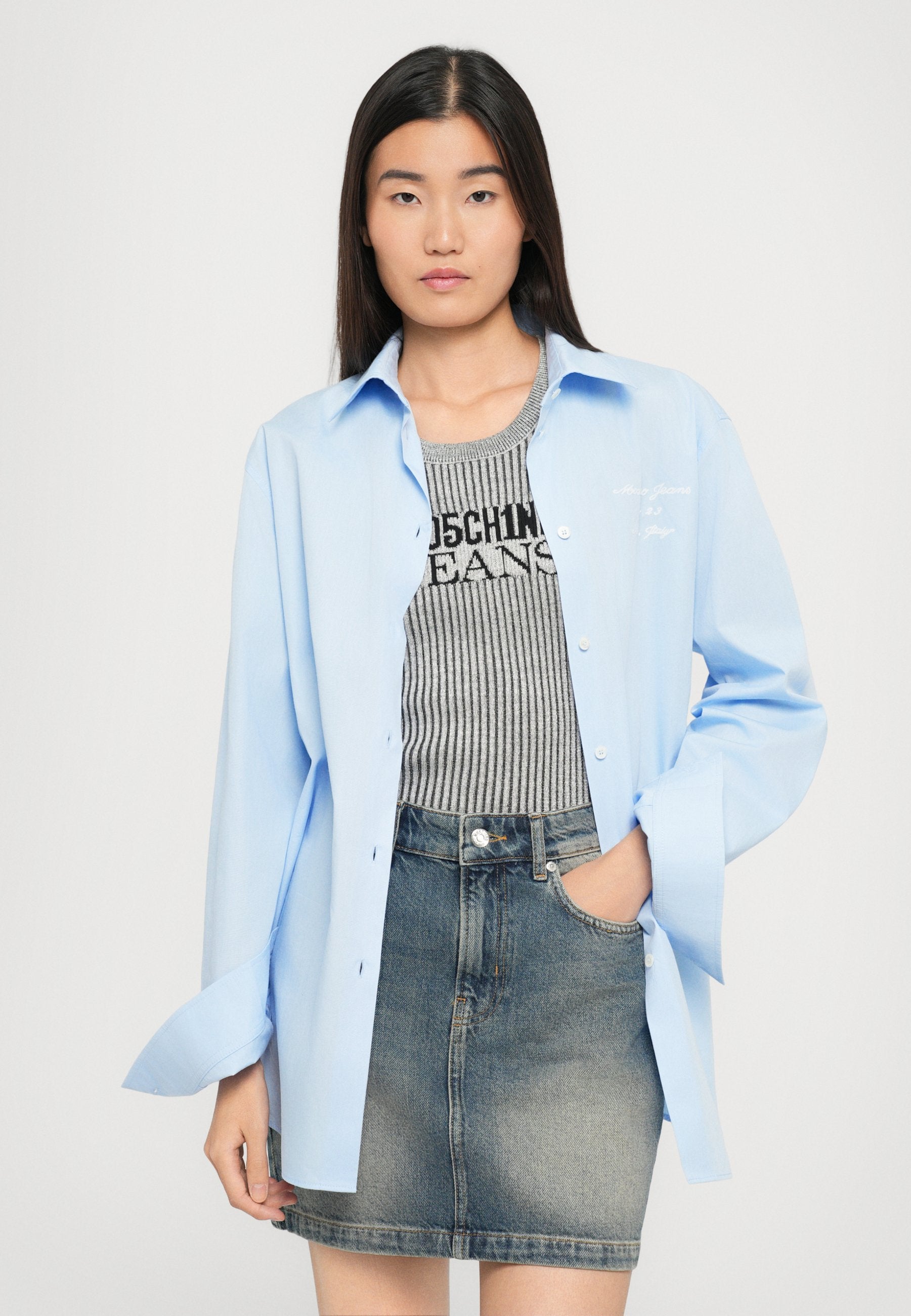 MOSCHINO JEANS