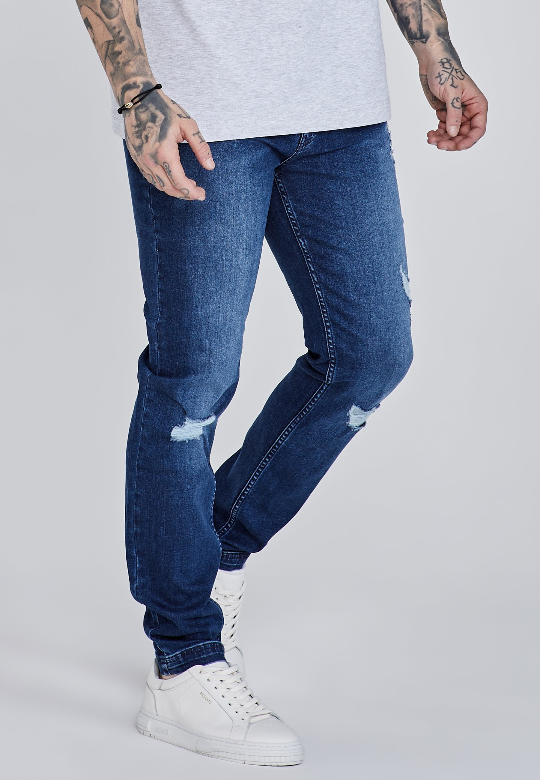SIKSILK ESSENTIAL DISTRESSED SLIM