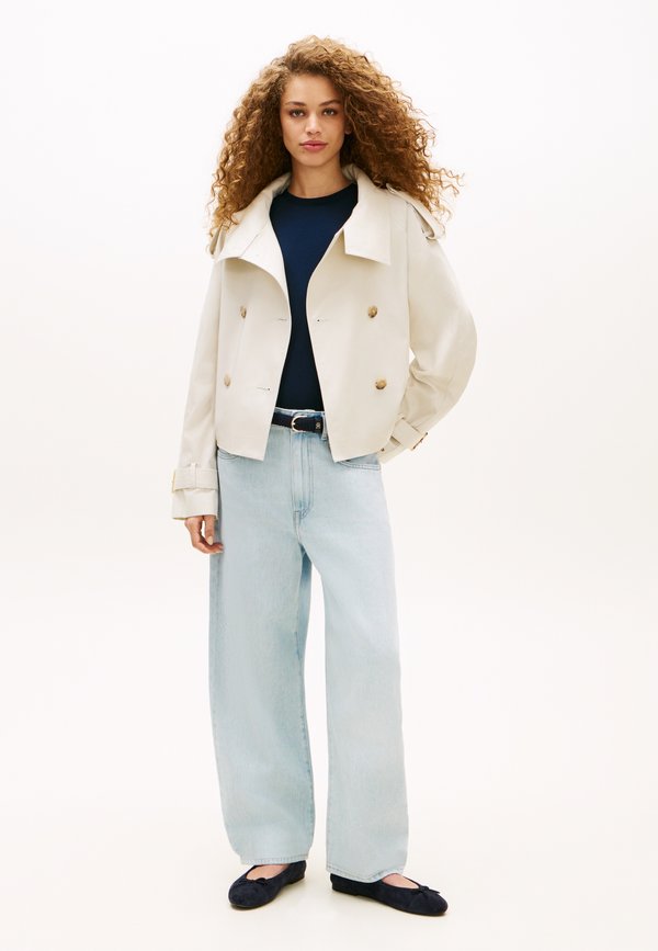 Tommy Hilfiger WATER REPELLENT SHORT TRENCH JACKET