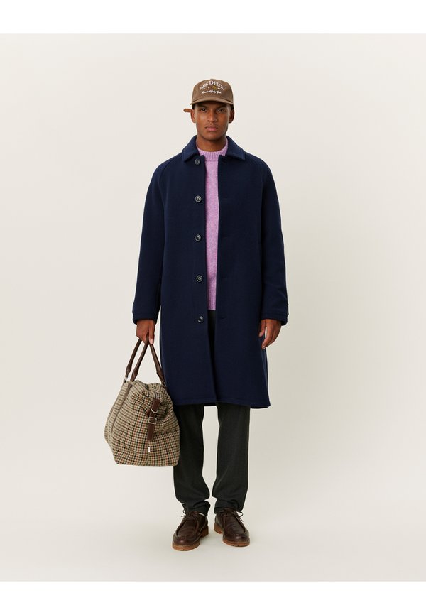 Les Deux MICHAEL COAT