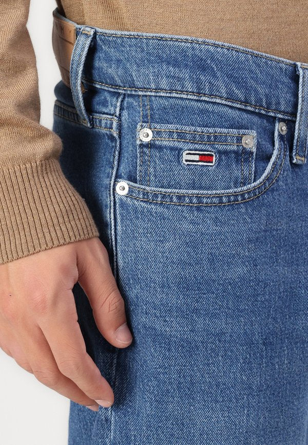 Tommy Jeans DAD