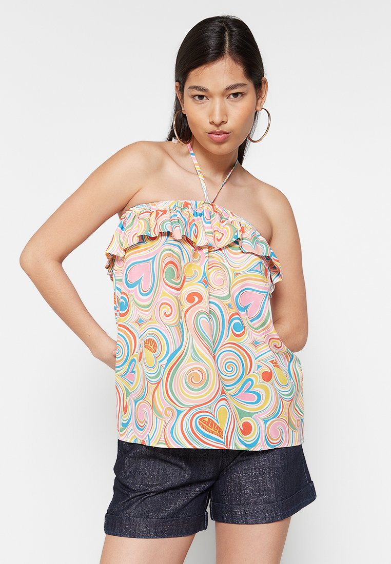 Love Moschino