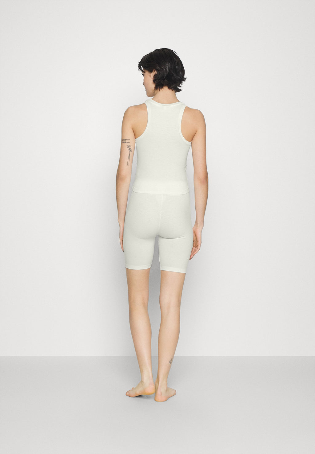 Juicy Couture SHORT