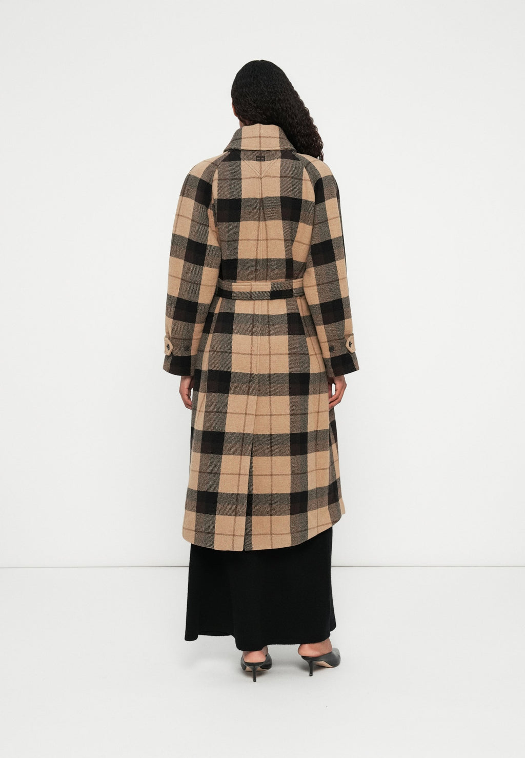 CHECK BELTED COAT Media 4