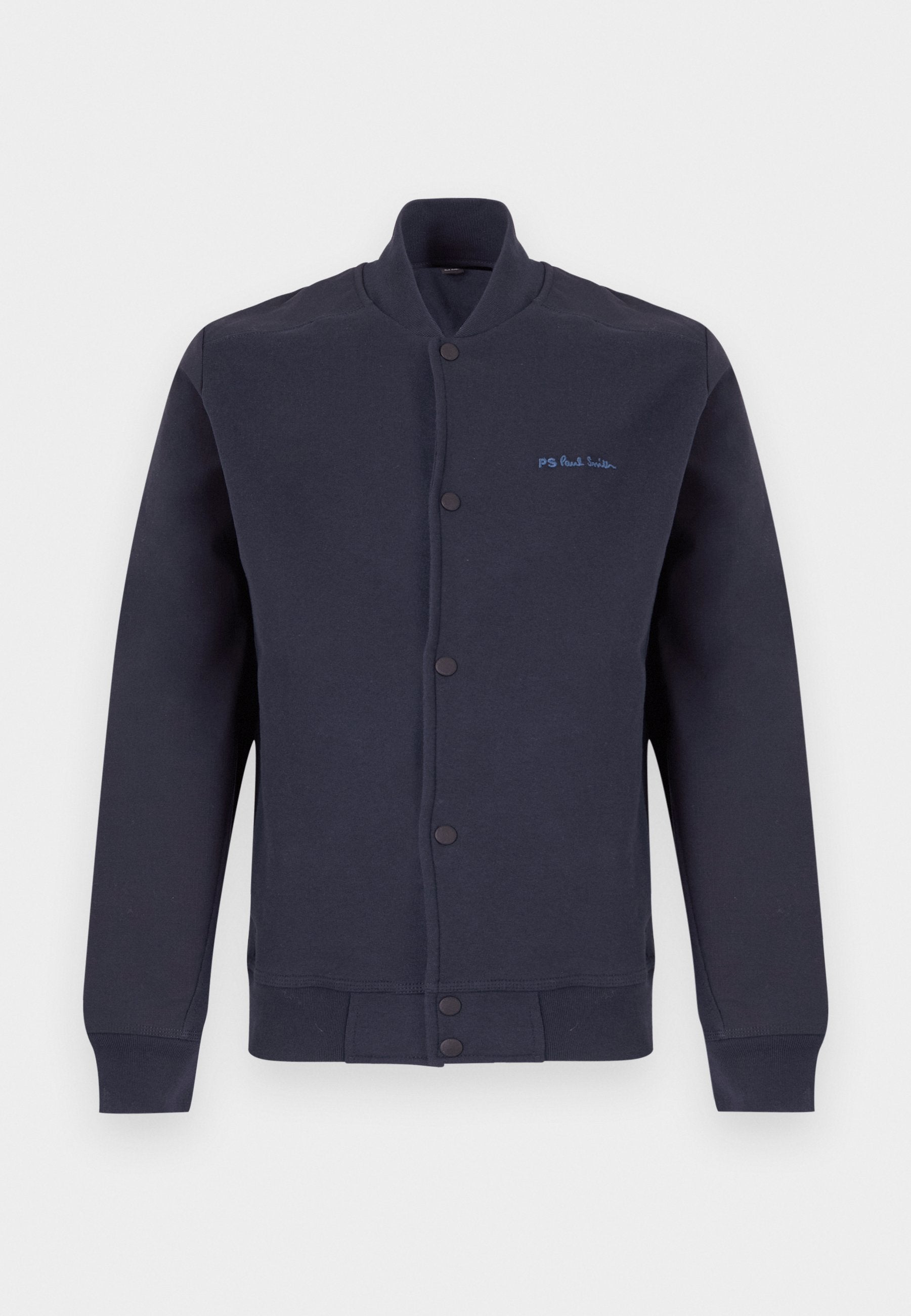Marineblaue Jacke mit Knopfleiste, langen Ärmeln, gerippten Bündchen und Saum sowie kleinem blauen "PS Paul Smith" Logo auf der linken Brust.