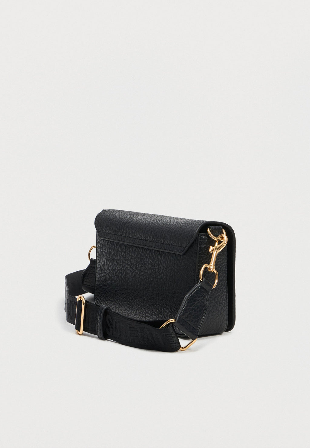 Love Moschino