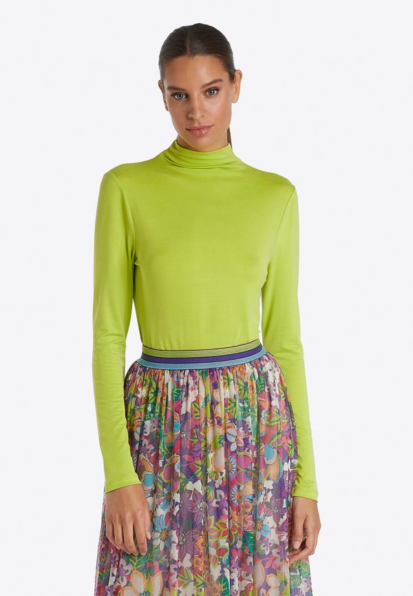 Rich & Royal  MIT TURTLE-NECK