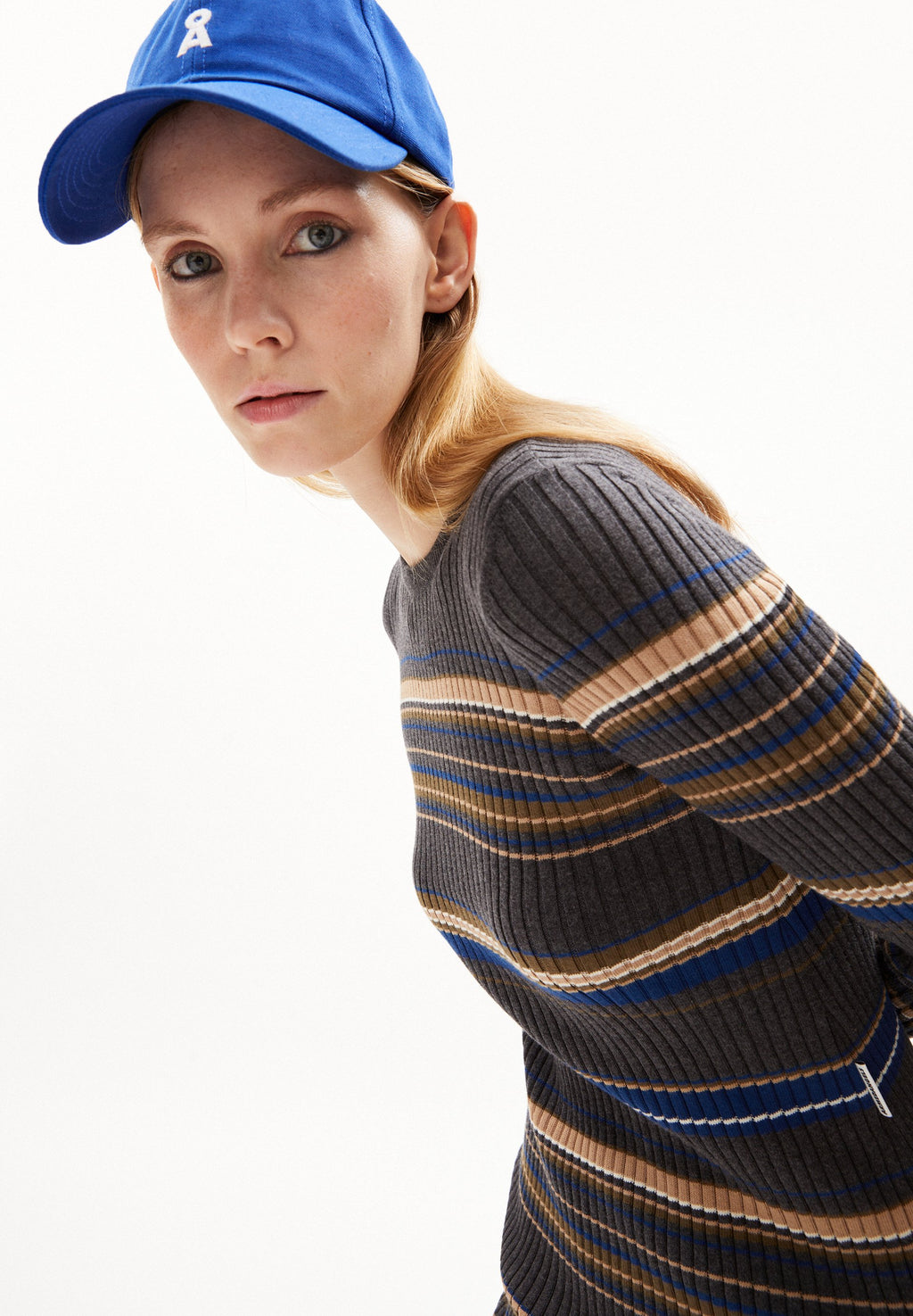LIAA STRIPES  Media 4