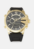 Schwarz-goldenes Chronographenarmband mit strukturiertem schwarzen Gummiarmband, großem Gehäuse in Goldoptik, analogen und digitalen Anzeigen sowie detaillierten Markierungen.