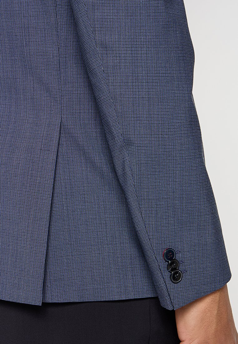 HUGO SLIM FIT
