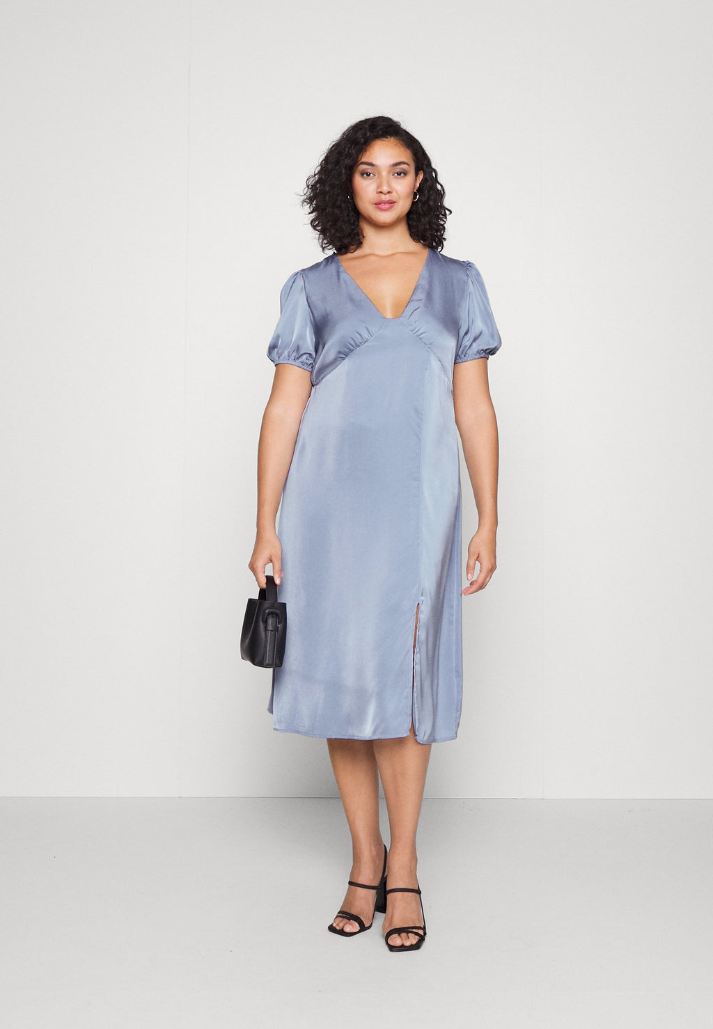IN THE STYLE CURVE ITSXZLND V NECK MIDI WEDDING GUEST