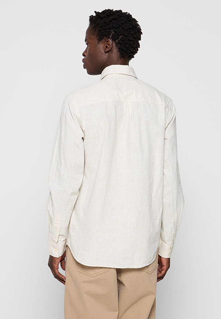 Lyle & Scott