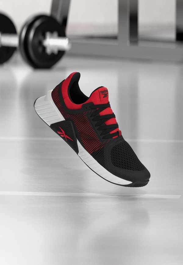 Reebok FLIP CHARGE - Training shoe - red/black