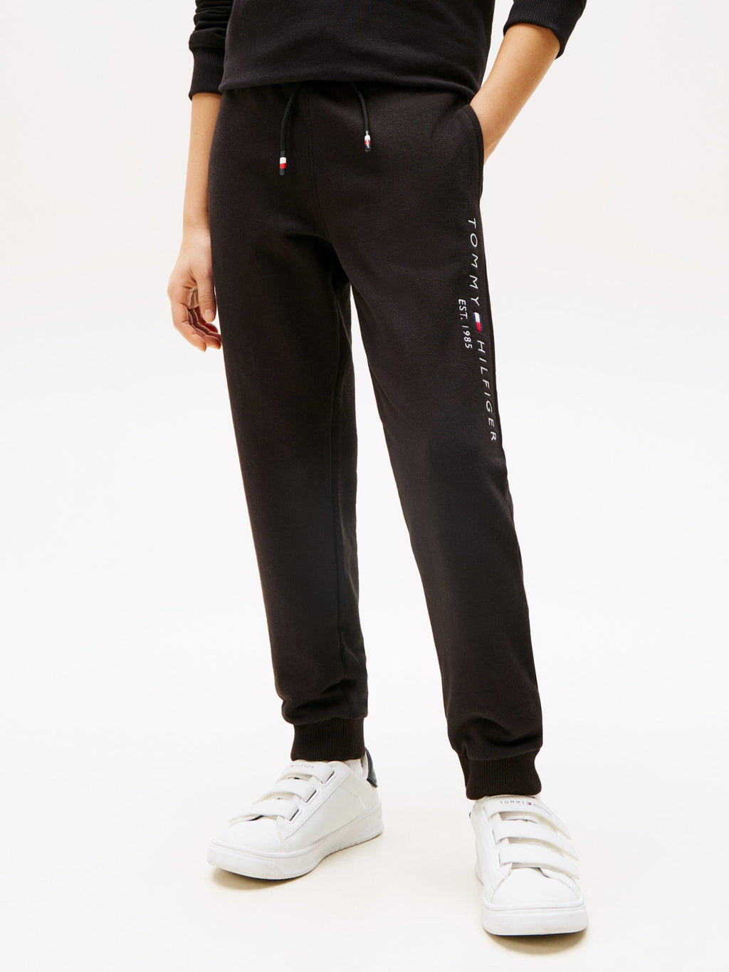 ESSENTIAL UNISEX Media 7