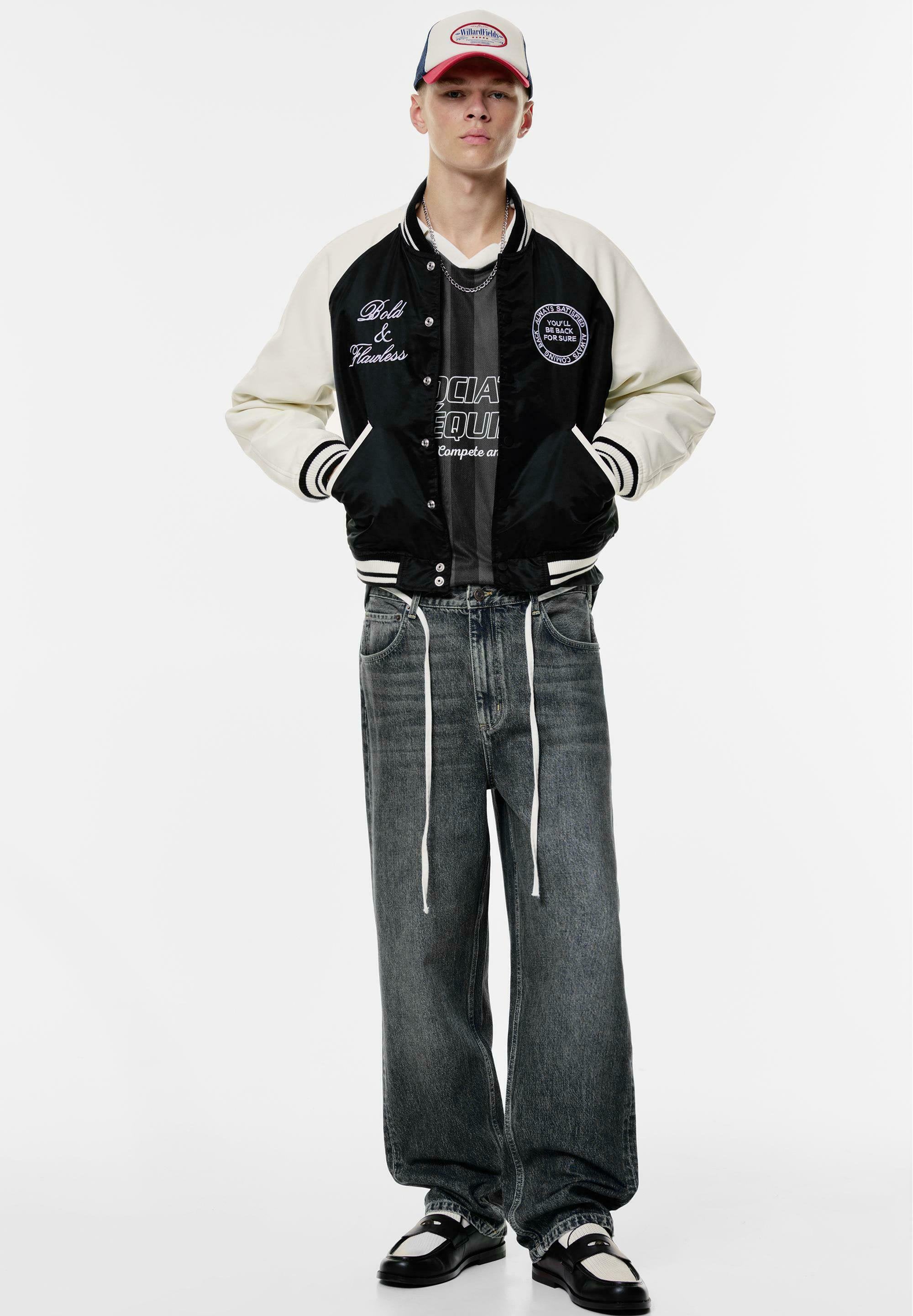 PULL&BEAR EMBROIDERED VARSITY