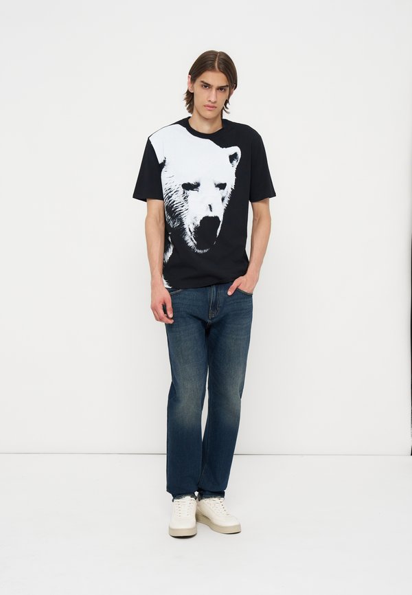 Armani Exchange
