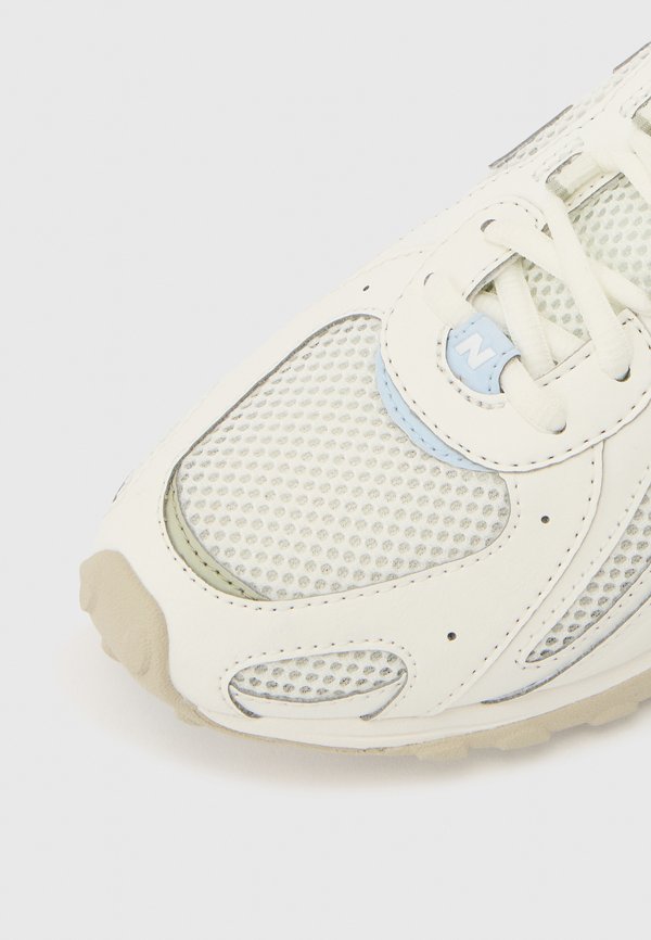 New Balance UNISEX