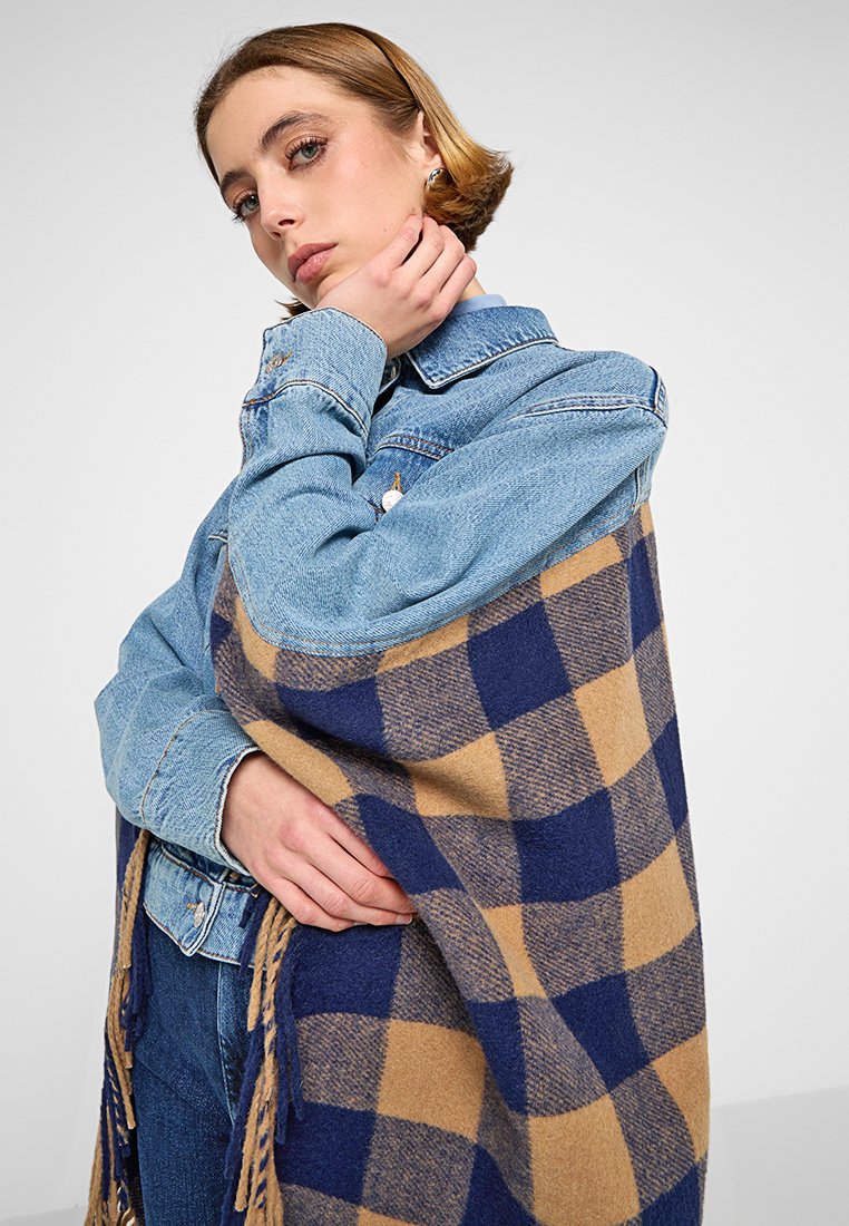 MOSCHINO JEANS