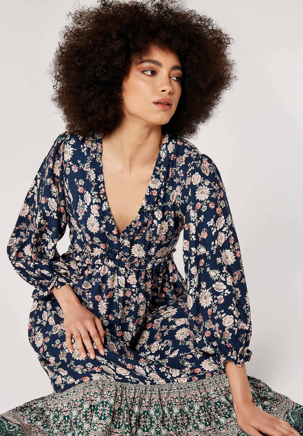 Apricot SARASA RUFFLE MIDI