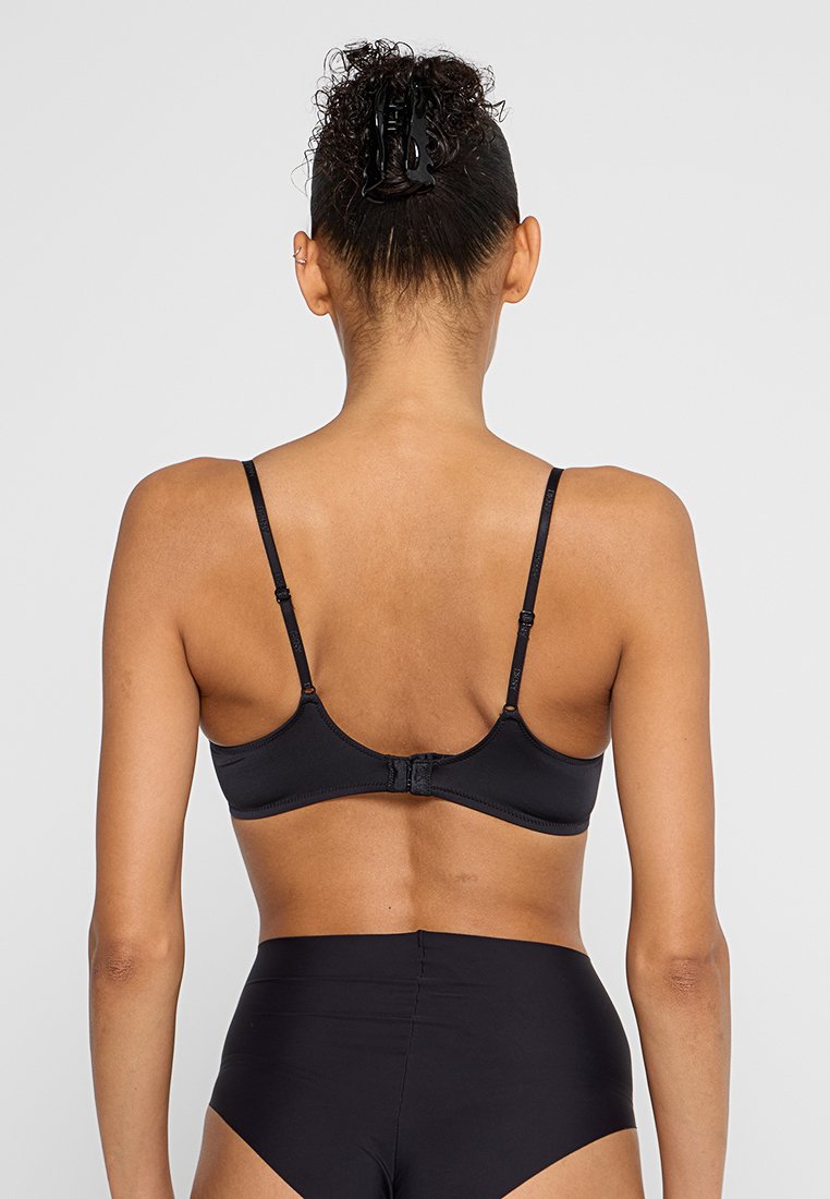 DKNY Intimates