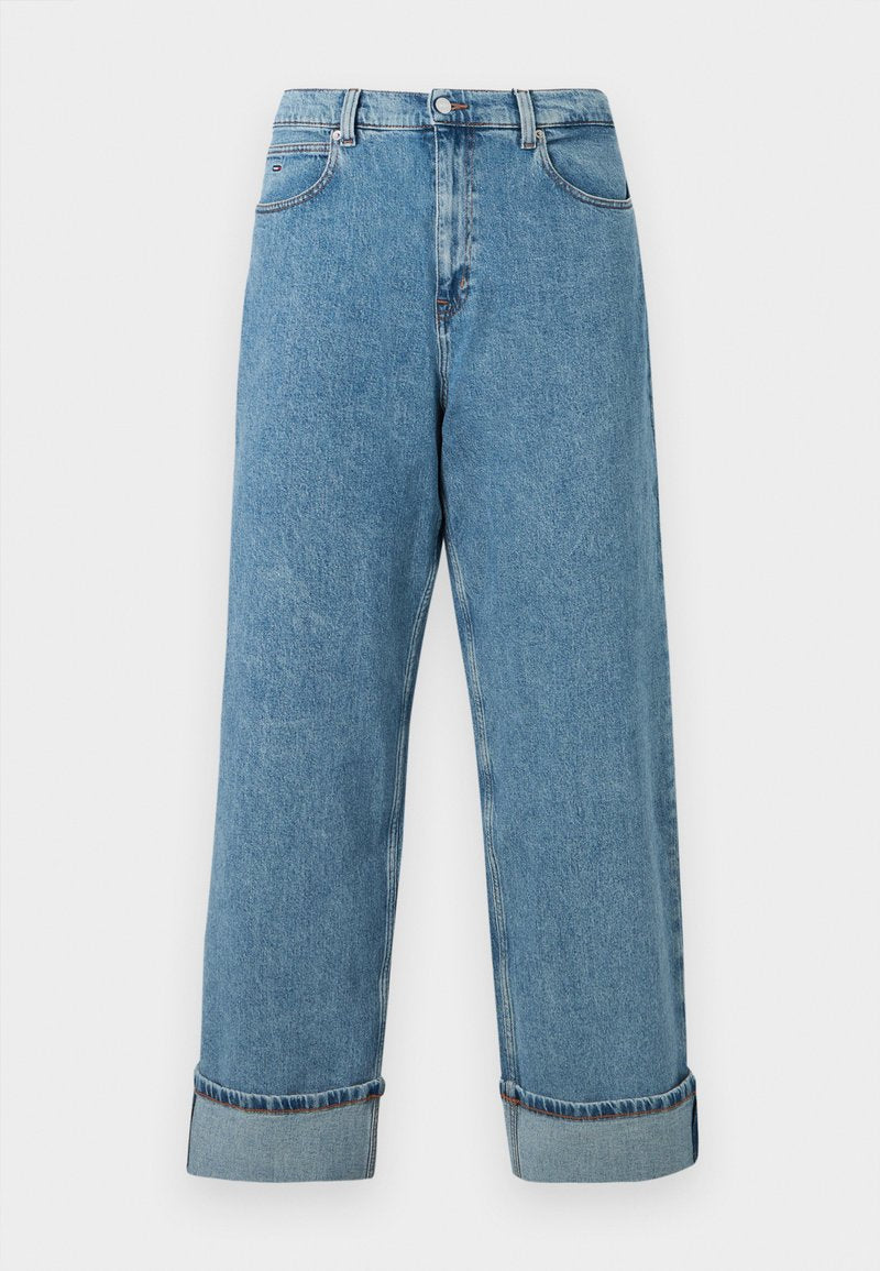 Hoch taillierte blaue Denim-Jeans mit weiten Beinen und hochgekrempelten Säumen, ausgestattet mit Vorderaschen und Gürtelschlaufen.
