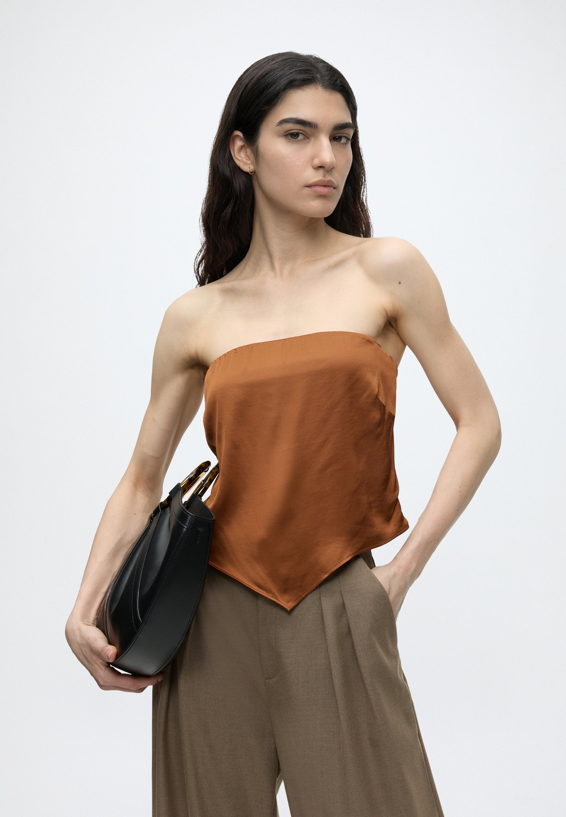 Good American HANDKERCHIEF TOP