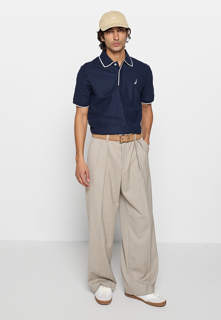 Nautica