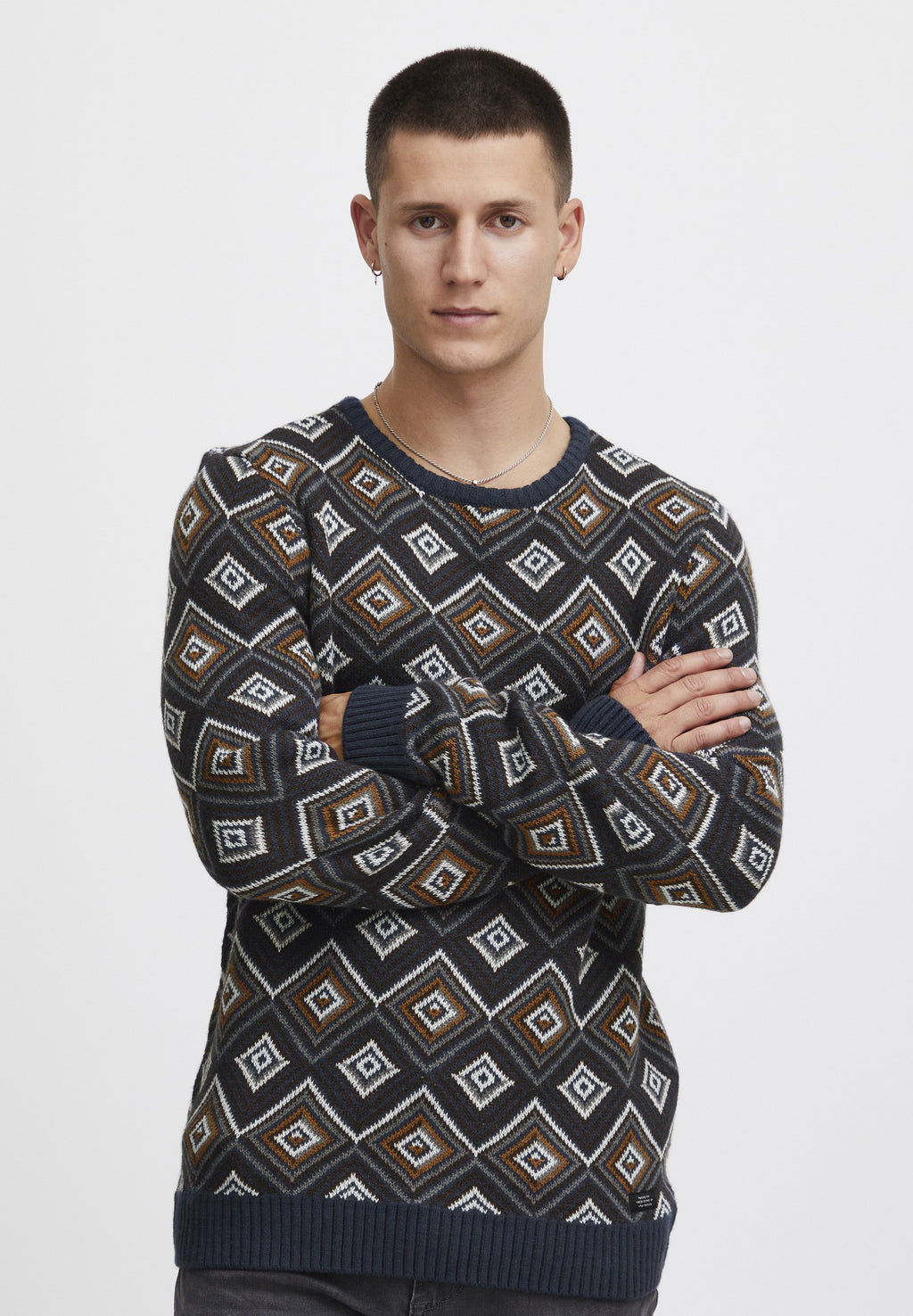 BHPULLOVER Media 3