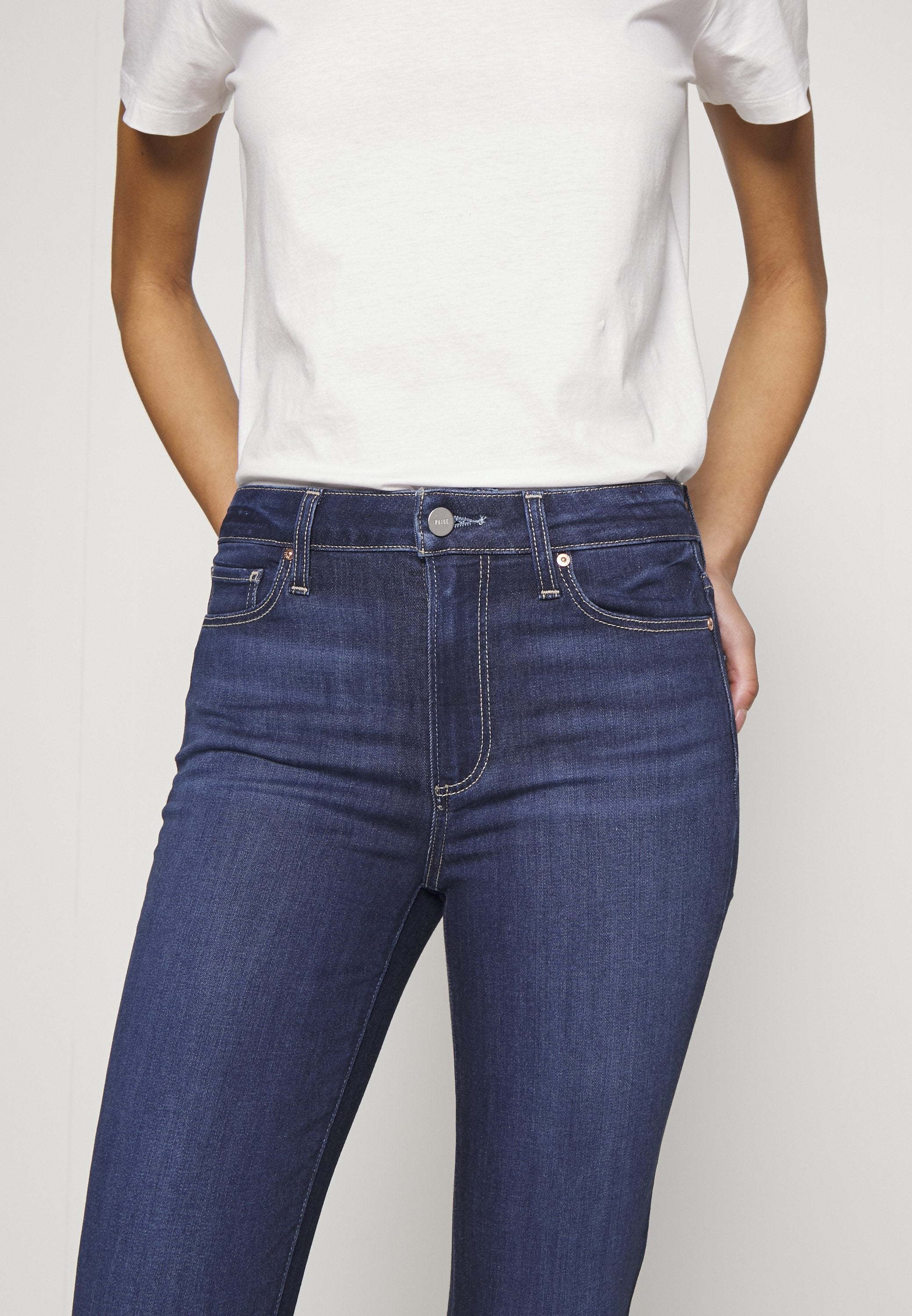 Paige HOXTON CROP