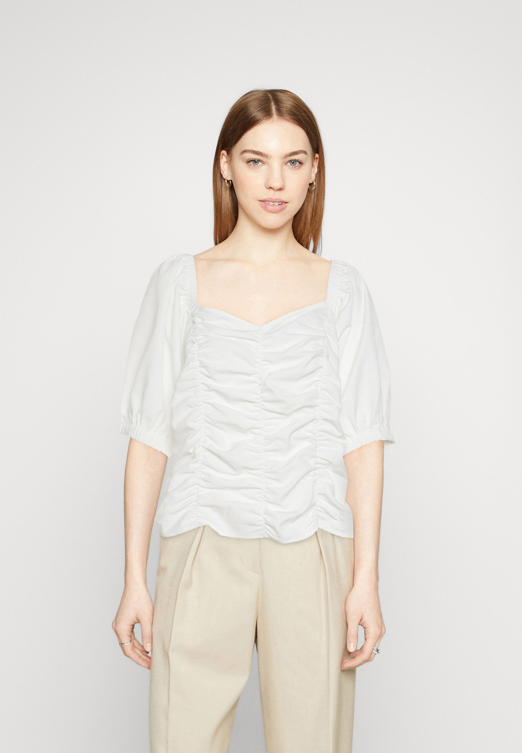 JDY JDYANJULI SHORT
