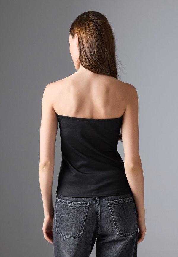 Even&Odd STRAPLESS TOP WITH RHINESTONES