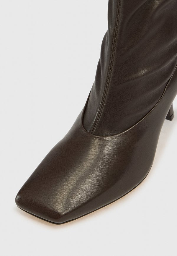 Jimmy Choo MIRE 85