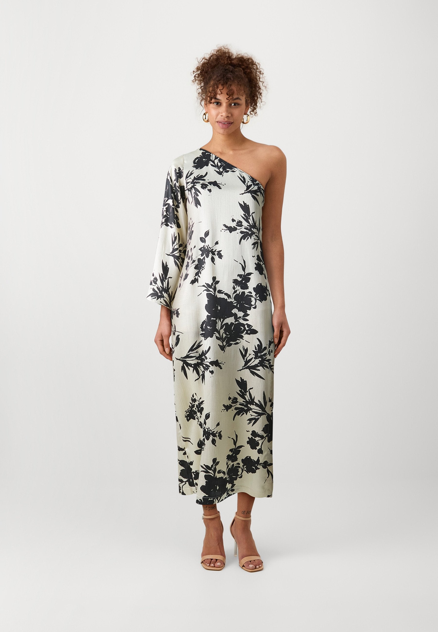 ONLSALIA ONE SHOULDER MIDI DRESS Media 3