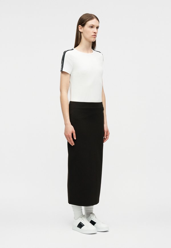 EA7 Emporio Armani SKIRT