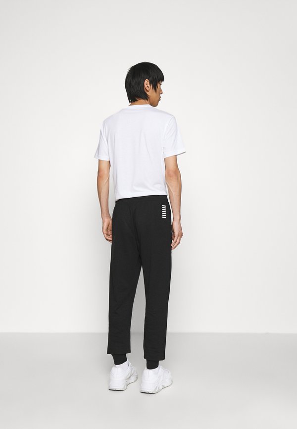 EA7 Emporio Armani TROUSER