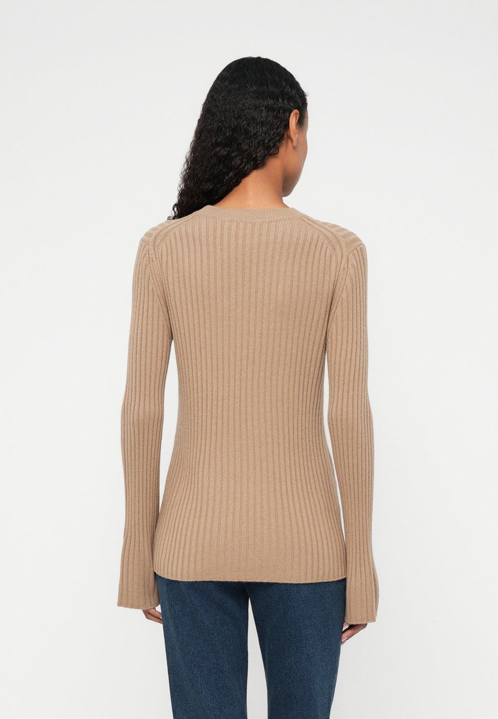 CLOSED CREW NECK LONG SLEEVE