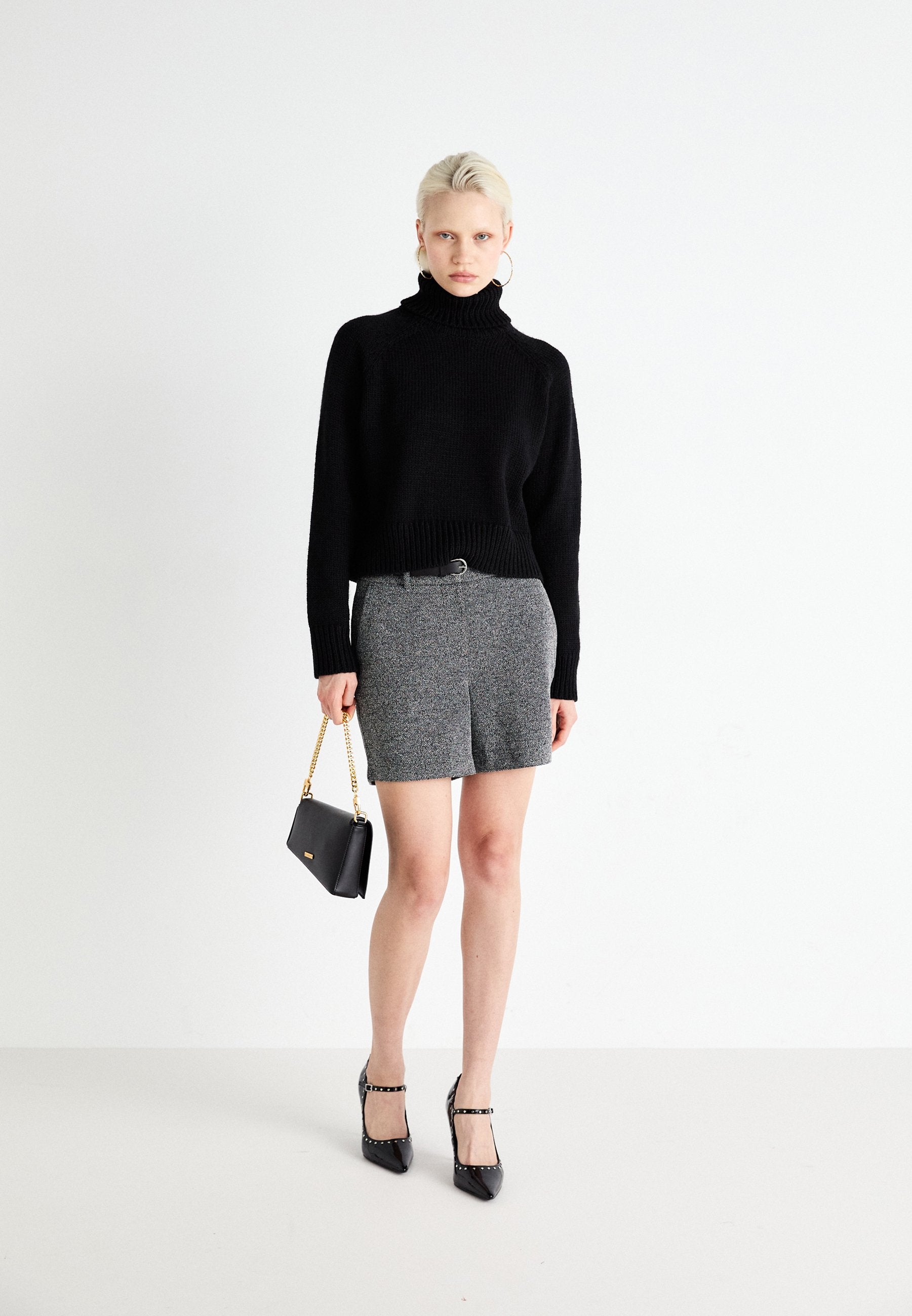 Vero Moda VMMIRANDA ROLLNECK SHORT