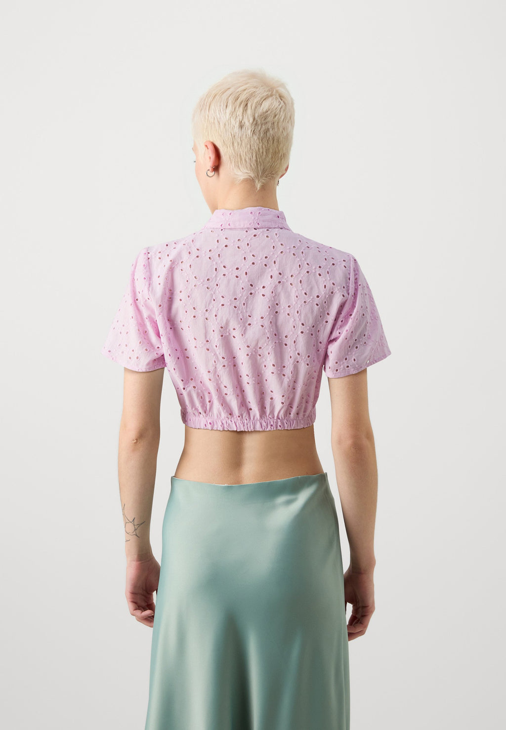 ONLKALA ALICIA SHORT SHIRT Media 4