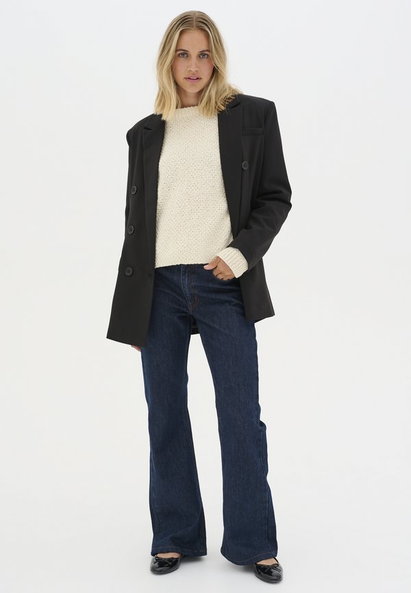 My Essential Wardrobe LUCY