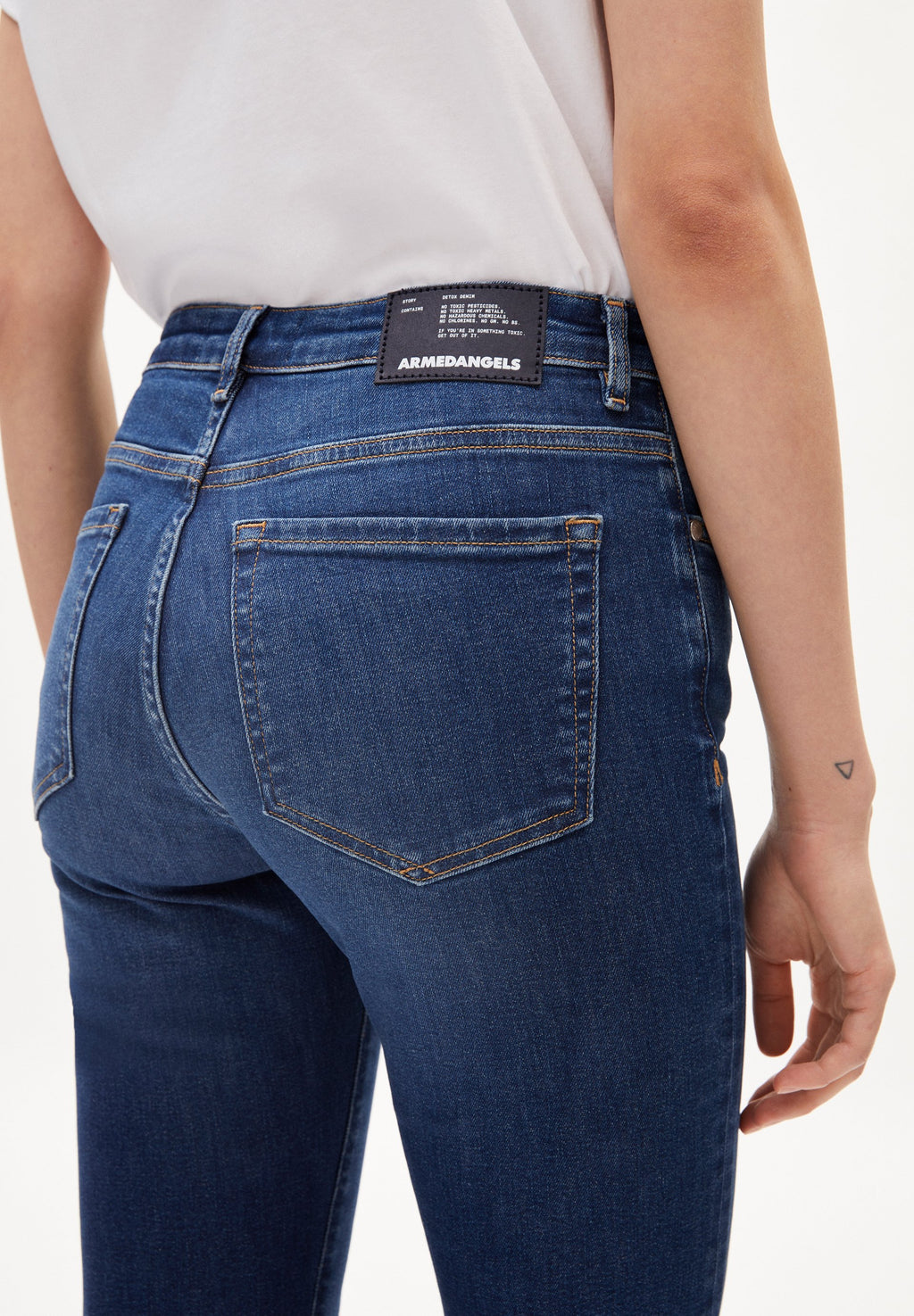 ANAMAA X STRETCH Media 6