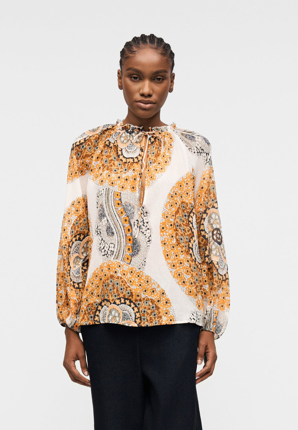 Antik Batik LILI