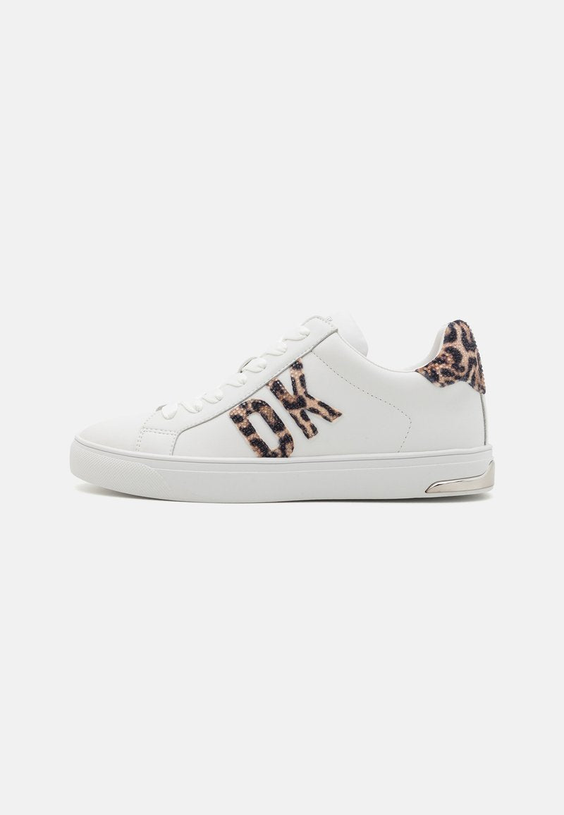 ABENI LACE UP ON Media 1