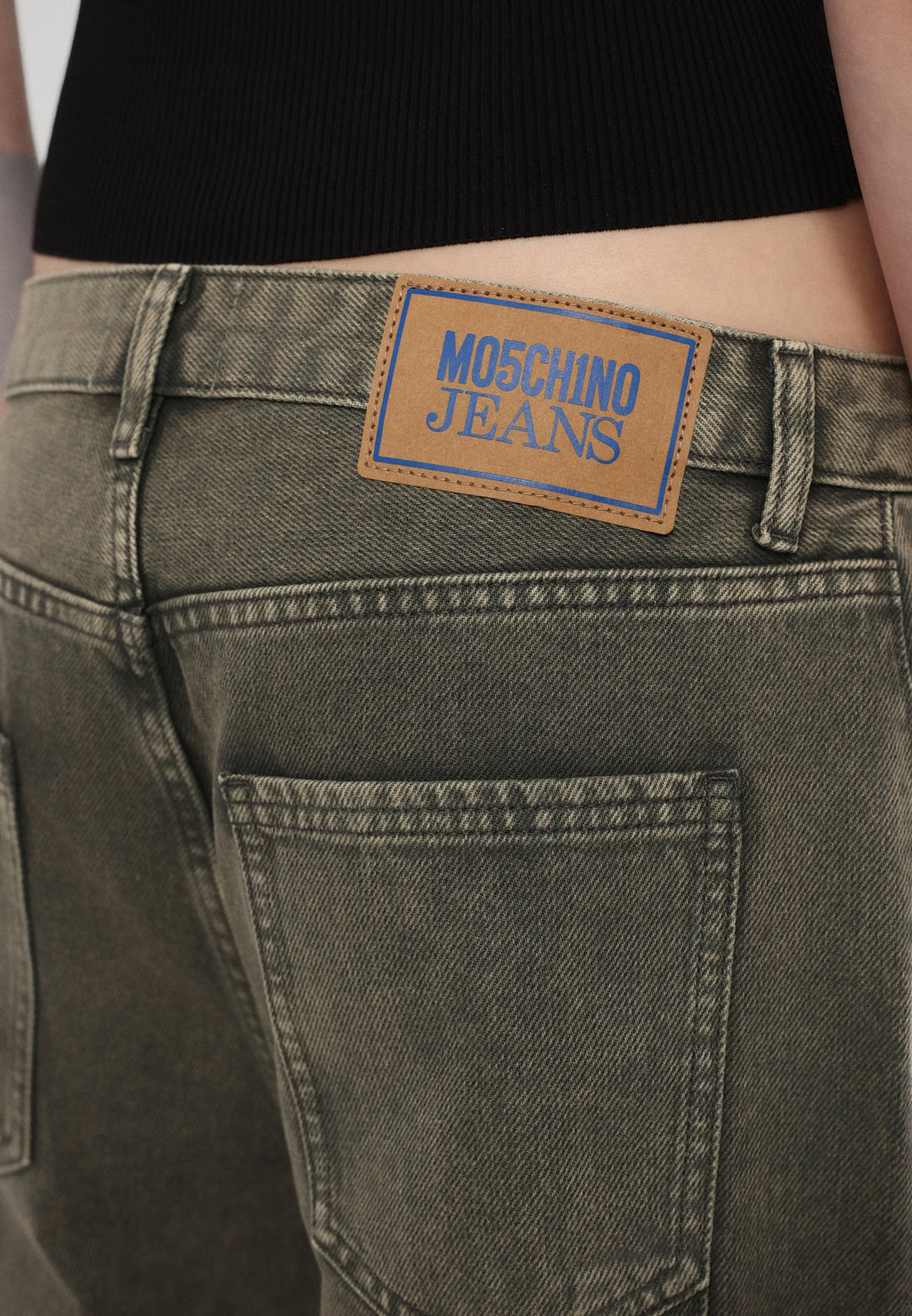 MOSCHINO JEANS