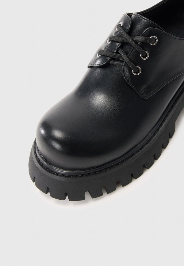 Koi Footwear DEACONS OF THE DEEP