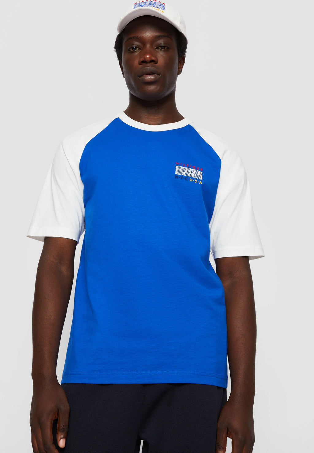 EXCLUSIVE HILFIGER TEAM KIT Media 6
